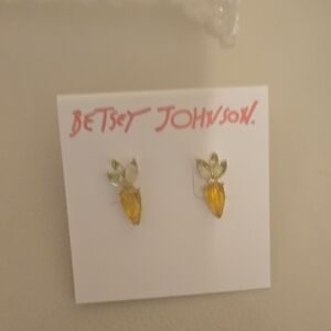 Betsey Johnson Yellow and Silver Carrot Earrings